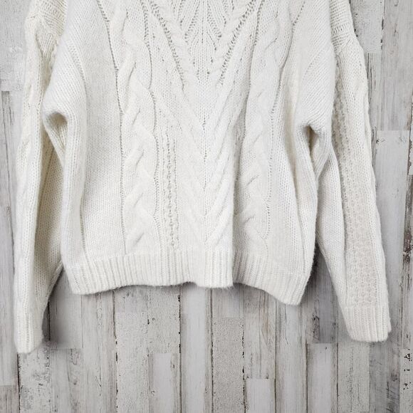 A New Day Cable Knit Sweater White Size Medium - Picture 7 of 9
